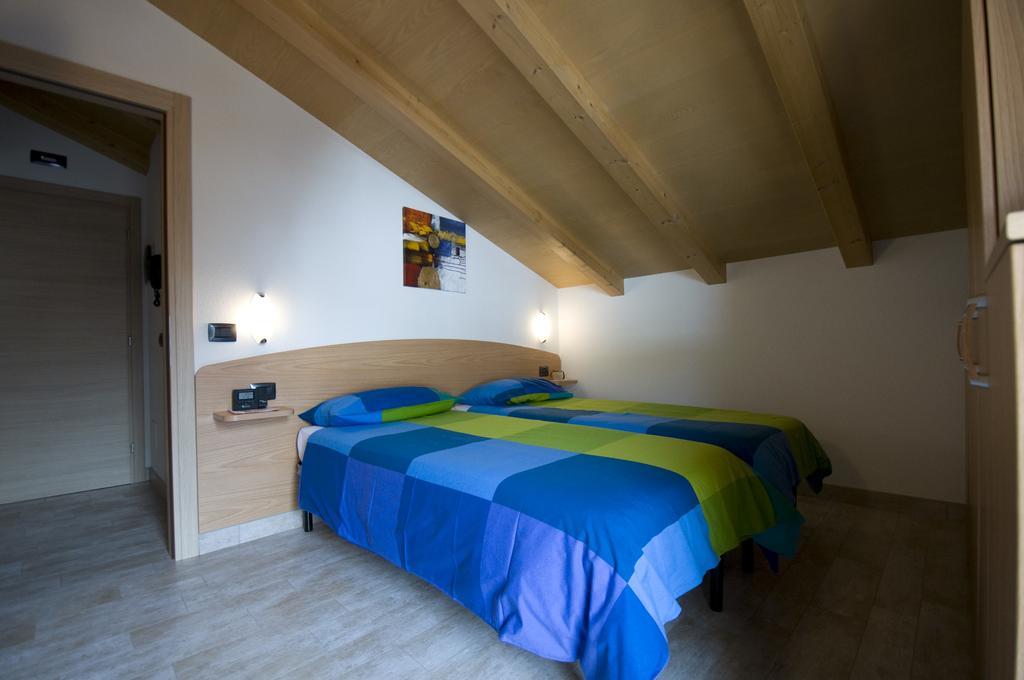 ליביניו Casa Fiorella חדר תמונה